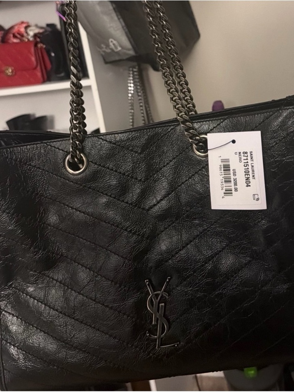Yves Saint Laurent Black Quilted Chevron Leather Tote with Silver Chain Nikki - Picture 2 of 5